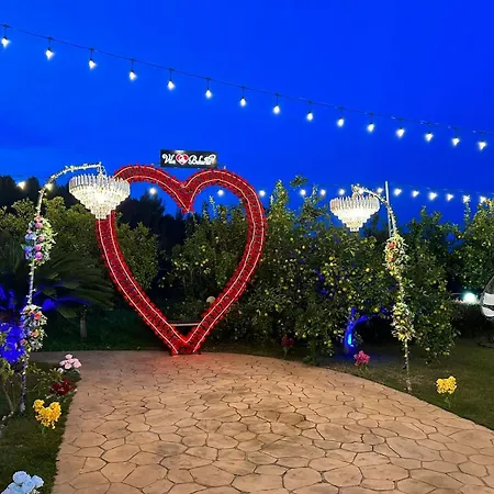 Dy Bukurite * Durrës