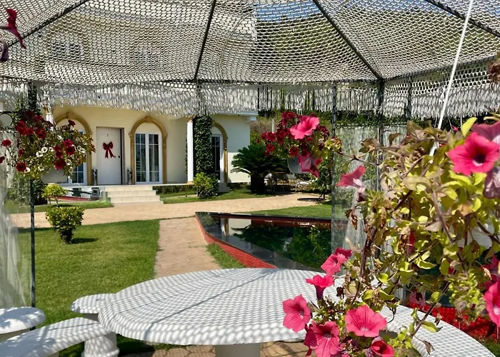 Villa Dy Bukurite Draç