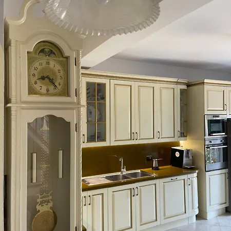 Villa Dy Bukurite Dıraç