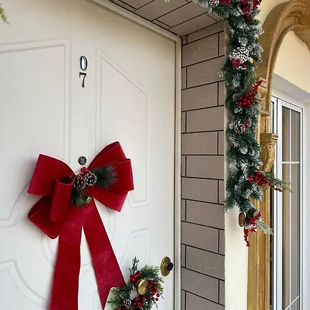 Dy Bukurite Villa Dıraç