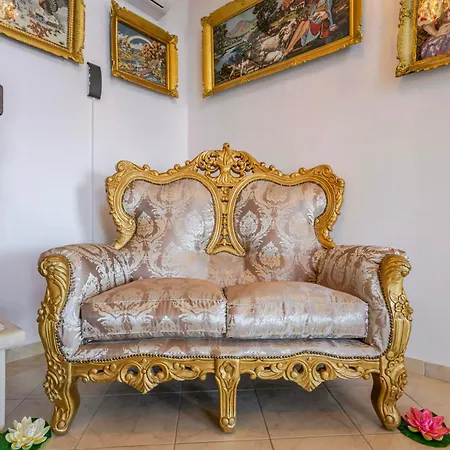 Villa Dy Bukurite *