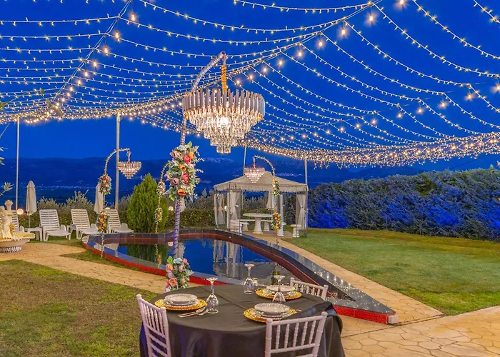 Dy Bukurite Villa Durrës