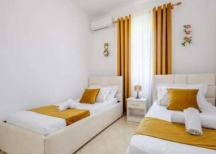 Villa Dy Bukurite Draç